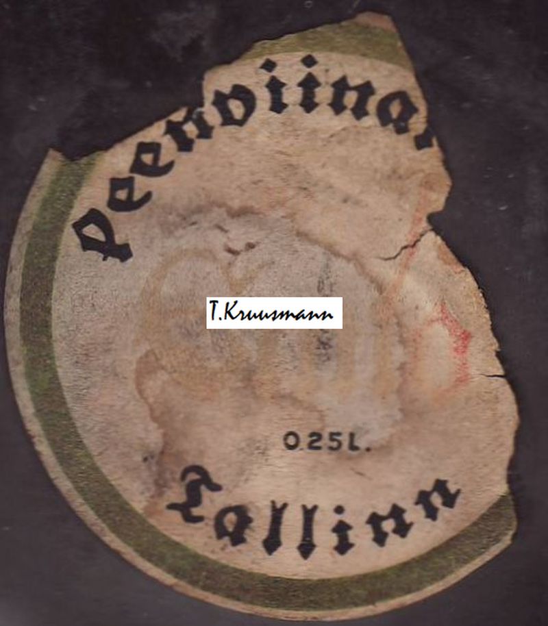 Emlo_Tallinn_Kuld_Apelsini_liköör_pudeliltagumine_silt.jpg